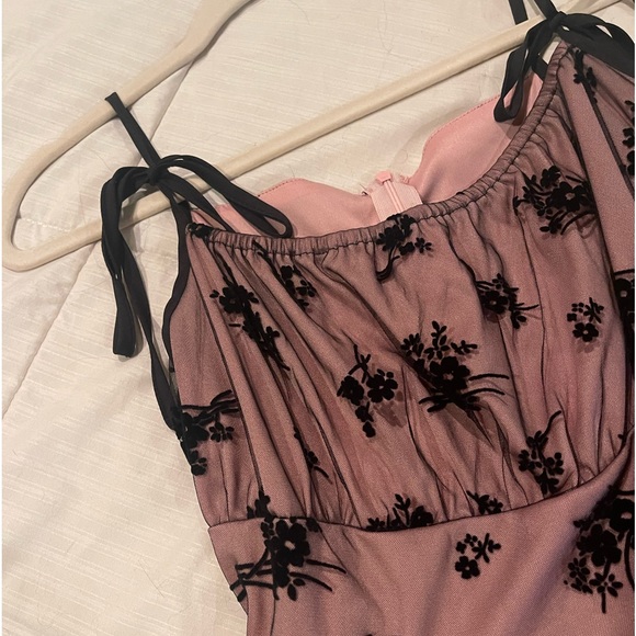 grunge pink lacey dress - Picture 5 of 6